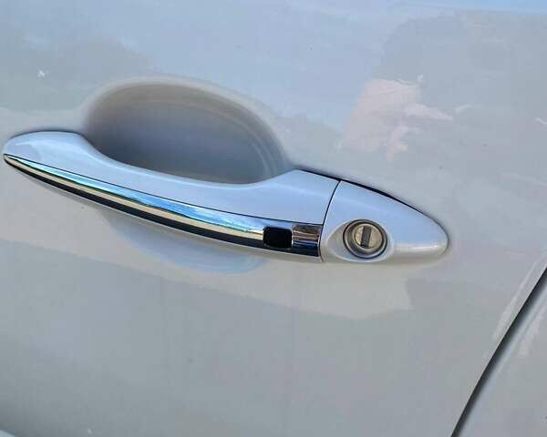 Білий Кіа Оптіма, об'ємом двигуна 2.36 л та пробігом 168 тис. км за 9200 $, фото 1 на Automoto.ua