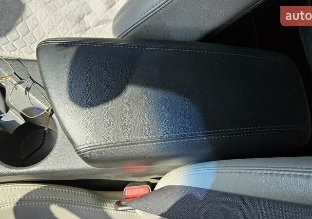 Білий Кіа Оптіма, об'ємом двигуна 2.4 л та пробігом 225 тис. км за 8000 $, фото 20 на Automoto.ua