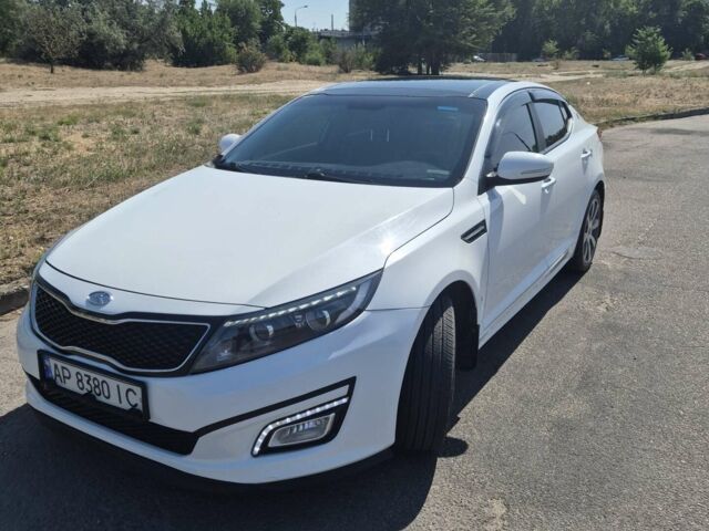 Белый Киа Оптима, объемом двигателя 2 л и пробегом 85 тыс. км за 12200 $, фото 2 на Automoto.ua