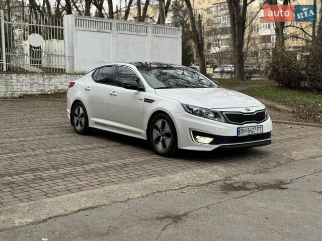 Білий Кіа Оптіма, об'ємом двигуна 2.4 л та пробігом 256 тис. км за 9100 $, фото 8 на Automoto.ua