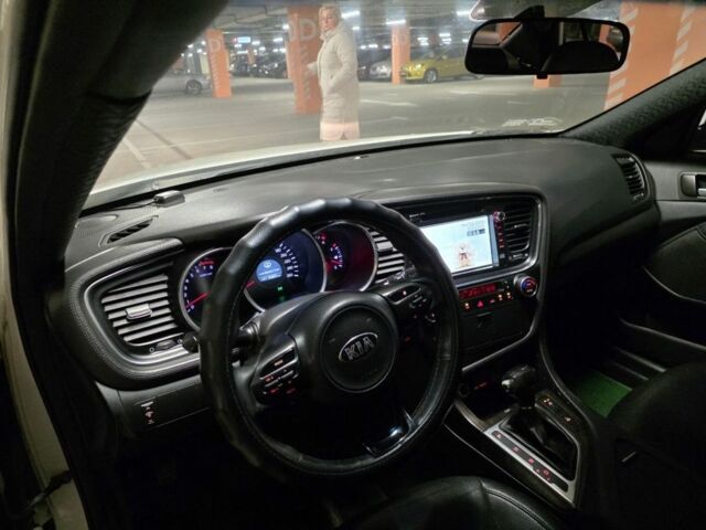 Білий Кіа Оптіма, об'ємом двигуна 2 л та пробігом 224 тис. км за 7250 $, фото 1 на Automoto.ua