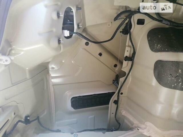 Белый Киа Оптима, объемом двигателя 2.4 л и пробегом 128 тыс. км за 12800 $, фото 116 на Automoto.ua