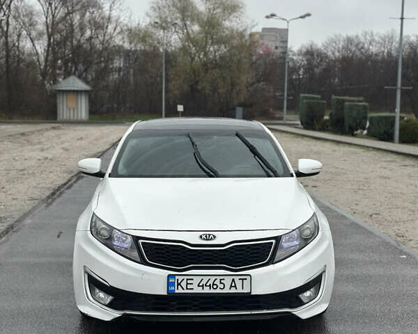 Белый Киа Оптима, объемом двигателя 2.36 л и пробегом 170 тыс. км за 9800 $, фото 3 на Automoto.ua