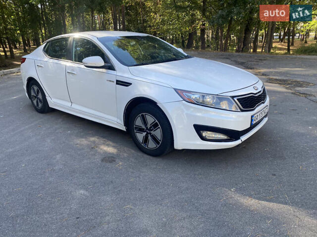 Белый Киа Оптима, объемом двигателя 2.4 л и пробегом 170 тыс. км за 8500 $, фото 3 на Automoto.ua