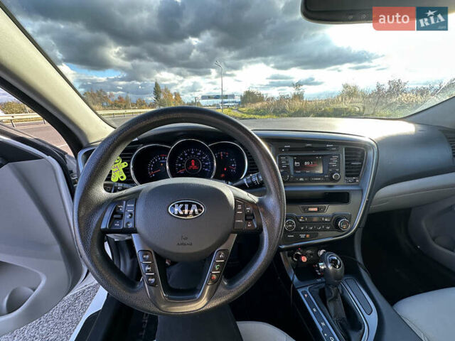 Кіа Оптіма 2013 у Львові на Automoto.ua Білий Кіа Оптіма, об'ємом двигуна 2.4 л та пробігом 95 тис. км за 9800 $, фото 5 на Automoto.ua