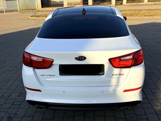 Білий Кіа Оптіма, об'ємом двигуна 2.4 л та пробігом 180 тис. км за 11000 $, фото 1 на Automoto.ua