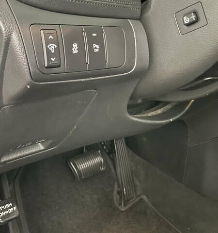 Білий Кіа Оптіма, об'ємом двигуна 2.36 л та пробігом 160 тис. км за 12150 $, фото 49 на Automoto.ua