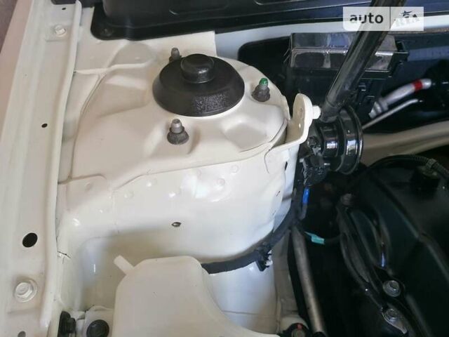 Белый Киа Оптима, объемом двигателя 2.4 л и пробегом 128 тыс. км за 12800 $, фото 95 на Automoto.ua