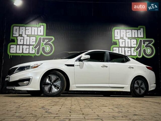 Білий Кіа Оптіма, об'ємом двигуна 2.36 л та пробігом 166 тис. км за 8999 $, фото 8 на Automoto.ua