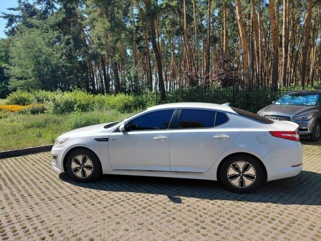 Белый Киа Оптима, объемом двигателя 2.4 л и пробегом 256 тыс. км за 10055 $, фото 20 на Automoto.ua
