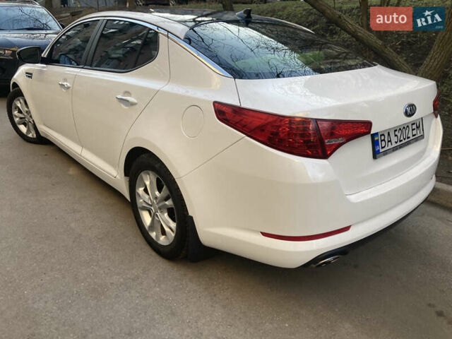Белый Киа Оптима, объемом двигателя 2.4 л и пробегом 283 тыс. км за 9800 $, фото 14 на Automoto.ua
