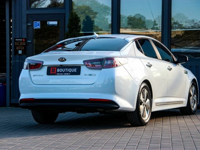 Киа Оптима 2014 в Одессе на Automoto.ua Белый Киа Оптима, объемом двигателя 2.4 л и пробегом 192 тыс. км за 11900 $, фото 7 на Automoto.ua