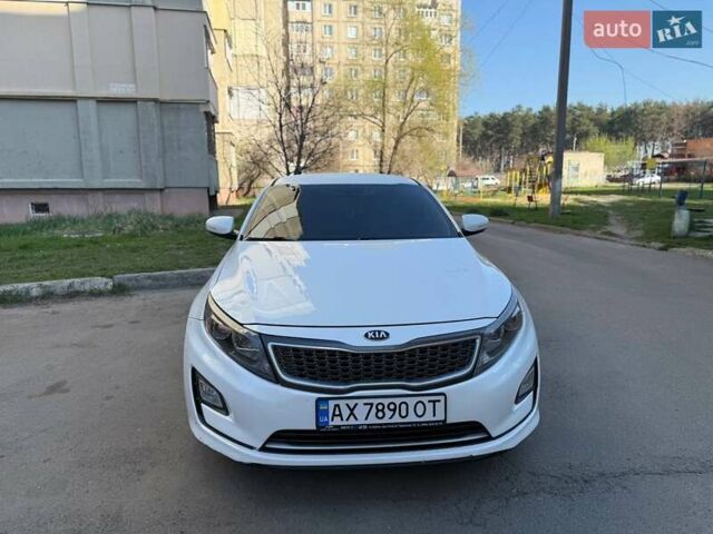 Белый Киа Оптима, объемом двигателя 2.36 л и пробегом 340 тыс. км за 9499 $, фото 10 на Automoto.ua