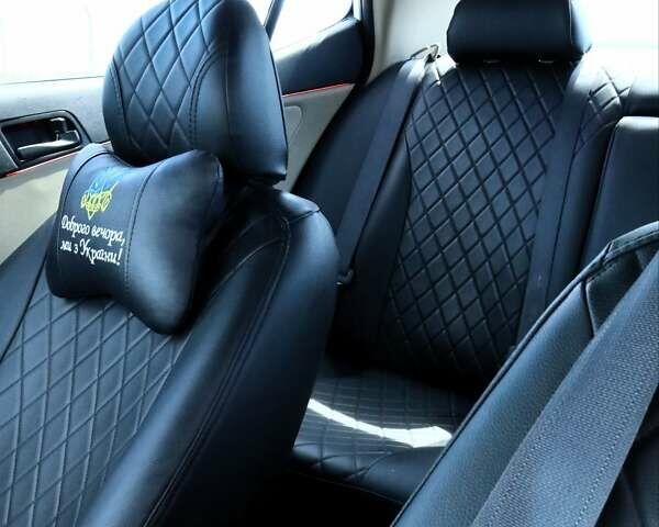 Белый Киа Оптима, объемом двигателя 2.4 л и пробегом 175 тыс. км за 10000 $, фото 14 на Automoto.ua