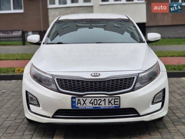 Белый Киа Оптима, объемом двигателя 2.36 л и пробегом 185 тыс. км за 6500 $, фото 1 на Automoto.ua