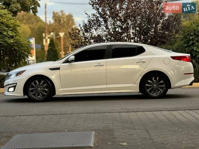 Белый Киа Оптима, объемом двигателя 2.4 л и пробегом 240 тыс. км за 9000 $, фото 1 на Automoto.ua