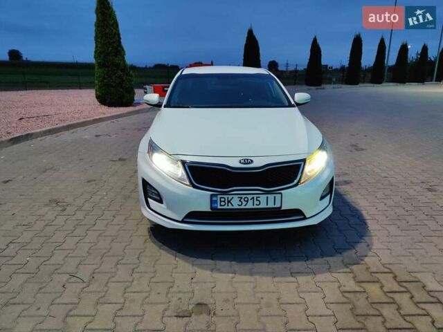 Белый Киа Оптима, объемом двигателя 2.4 л и пробегом 245 тыс. км за 7850 $, фото 5 на Automoto.ua