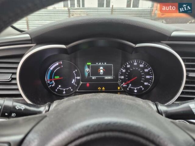 Белый Киа Оптима, объемом двигателя 2.36 л и пробегом 185 тыс. км за 6500 $, фото 13 на Automoto.ua