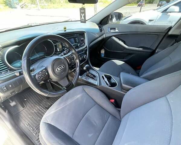 Белый Киа Оптима, объемом двигателя 2.36 л и пробегом 185 тыс. км за 9900 $, фото 10 на Automoto.ua