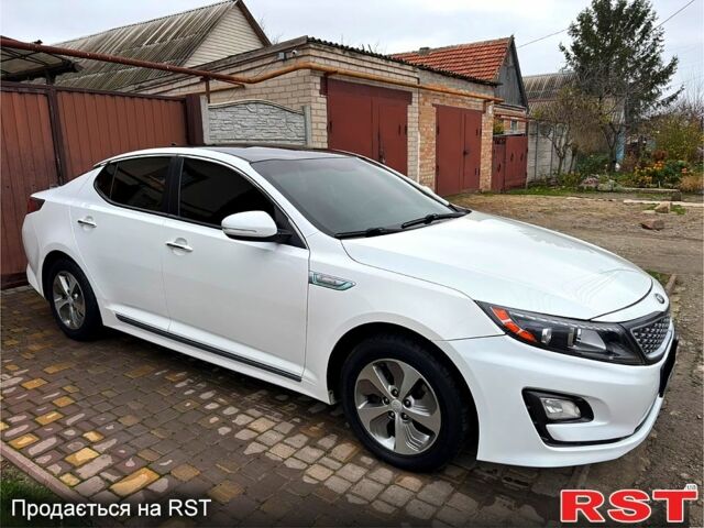 Белый Киа Оптима, объемом двигателя 2.4 л и пробегом 188 тыс. км за 8800 $, фото 4 на Automoto.ua