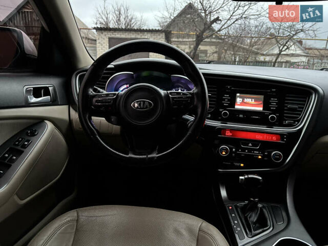 Белый Киа Оптима, объемом двигателя 0 л и пробегом 188 тыс. км за 8800 $, фото 29 на Automoto.ua