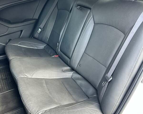 Кіа Оптіма 2014 у Сумах на Automoto.ua Білий Кіа Оптіма, об'ємом двигуна 2.36 л та пробігом 179 тис. км за 10500 $, фото 12 на Automoto.ua