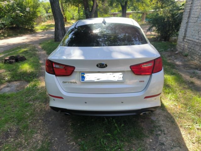 Білий Кіа Оптіма, об'ємом двигуна 0 л та пробігом 93 тис. км за 9500 $, фото 15 на Automoto.ua