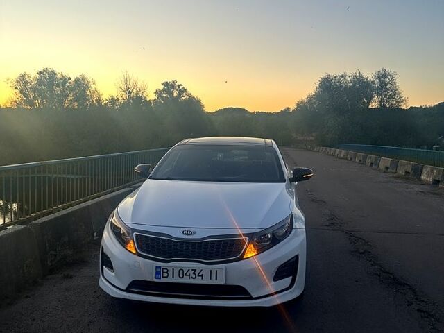 Белый Киа Оптима, объемом двигателя 2.4 л и пробегом 229 тыс. км за 11800 $, фото 1 на Automoto.ua