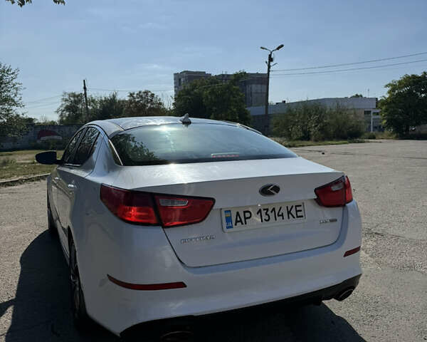 Білий Кіа Оптіма, об'ємом двигуна 2.4 л та пробігом 163 тис. км за 11100 $, фото 3 на Automoto.ua