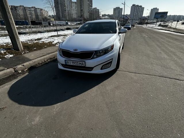 Белый Киа Оптима, объемом двигателя 2 л и пробегом 120 тыс. км за 7500 $, фото 5 на Automoto.ua