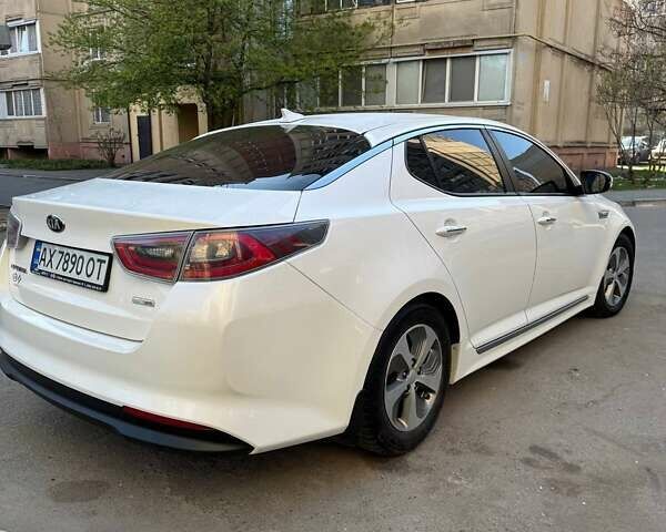 Белый Киа Оптима, объемом двигателя 2.36 л и пробегом 340 тыс. км за 9499 $, фото 20 на Automoto.ua