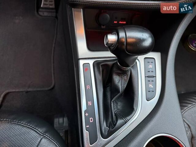 Білий Кіа Оптіма, об'ємом двигуна 2 л та пробігом 283 тис. км за 11500 $, фото 40 на Automoto.ua