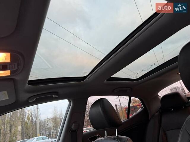 Білий Кіа Оптіма, об'ємом двигуна 2 л та пробігом 283 тис. км за 11500 $, фото 36 на Automoto.ua