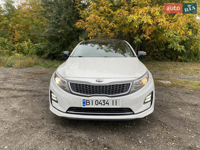 Білий Кіа Оптіма, об'ємом двигуна 2.36 л та пробігом 235 тис. км за 8800 $, фото 2 на Automoto.ua