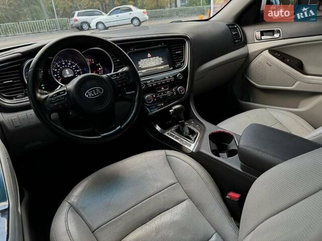 Белый Киа Оптима, объемом двигателя 2.4 л и пробегом 240 тыс. км за 9000 $, фото 8 на Automoto.ua