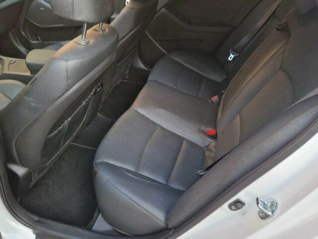 Белый Киа Оптима, объемом двигателя 2 л и пробегом 84 тыс. км за 1100 $, фото 9 на Automoto.ua