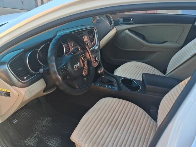 Белый Киа Оптима, объемом двигателя 2.4 л и пробегом 165 тыс. км за 9400 $, фото 6 на Automoto.ua