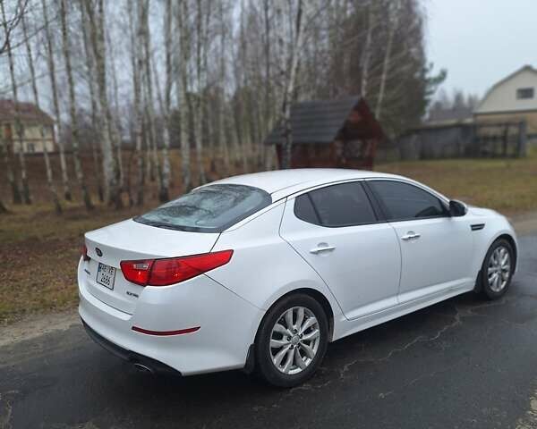 Білий Кіа Оптіма, об'ємом двигуна 2.4 л та пробігом 111 тис. км за 9000 $, фото 9 на Automoto.ua
