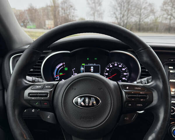 Белый Киа Оптима, объемом двигателя 2.36 л и пробегом 181 тыс. км за 9800 $, фото 15 на Automoto.ua