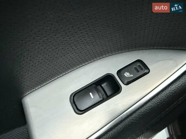 Білий Кіа Оптіма, об'ємом двигуна 2 л та пробігом 283 тис. км за 11500 $, фото 23 на Automoto.ua