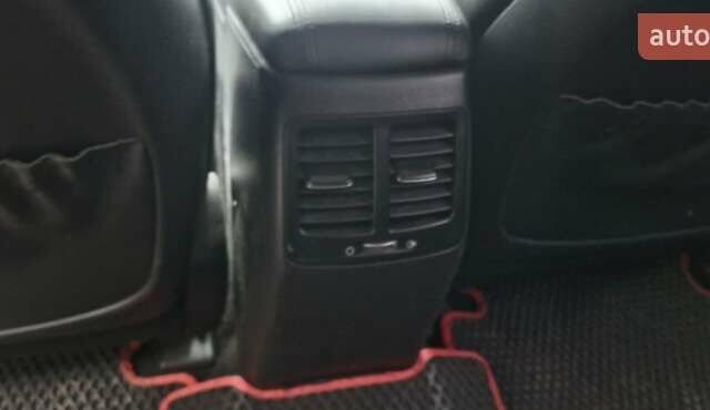 Білий Кіа Оптіма, об'ємом двигуна 2.4 л та пробігом 296 тис. км за 11800 $, фото 9 на Automoto.ua