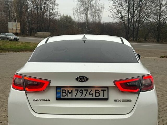 Білий Кіа Оптіма, об'ємом двигуна 2.4 л та пробігом 181 тис. км за 9800 $, фото 4 на Automoto.ua