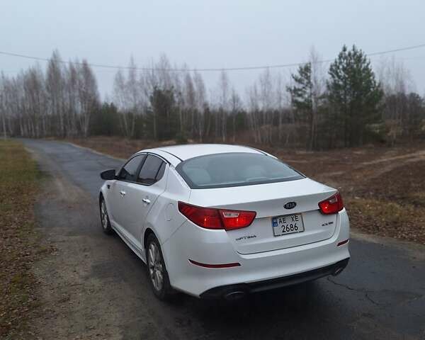 Білий Кіа Оптіма, об'ємом двигуна 2.4 л та пробігом 111 тис. км за 9000 $, фото 7 на Automoto.ua