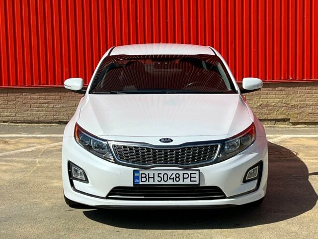 Білий Кіа Оптіма, об'ємом двигуна 2.4 л та пробігом 160 тис. км за 11500 $, фото 1 на Automoto.ua
