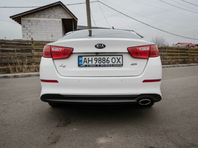 Белый Киа Оптима, объемом двигателя 2 л и пробегом 213 тыс. км за 8300 $, фото 5 на Automoto.ua