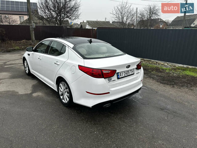 Белый Киа Оптима, объемом двигателя 2.36 л и пробегом 132 тыс. км за 10900 $, фото 2 на Automoto.ua