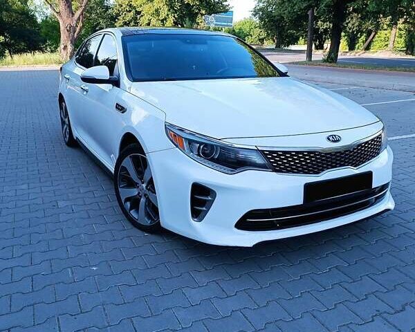 Белый Киа Оптима, объемом двигателя 2 л и пробегом 181 тыс. км за 9500 $, фото 8 на Automoto.ua