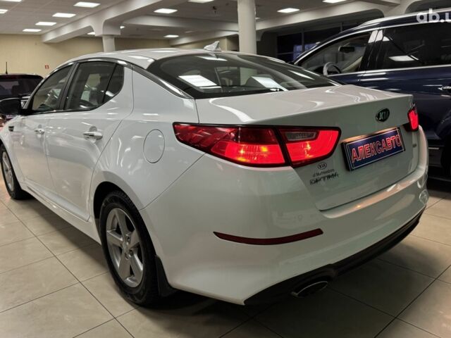 Белый Киа Оптима, объемом двигателя 0 л и пробегом 88 тыс. км за 9800 $, фото 4 на Automoto.ua