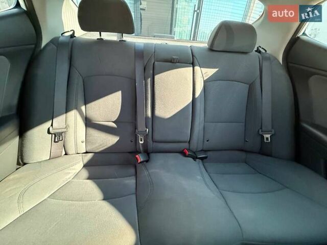 Белый Киа Оптима, объемом двигателя 2.4 л и пробегом 147 тыс. км за 9500 $, фото 17 на Automoto.ua