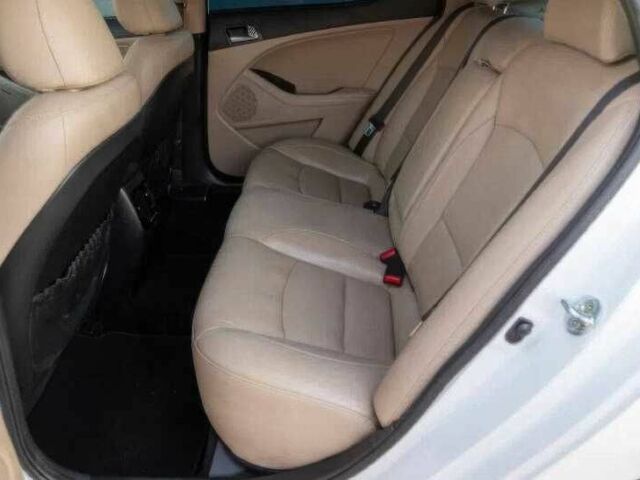 Белый Киа Оптима, объемом двигателя 2.4 л и пробегом 122 тыс. км за 7300 $, фото 14 на Automoto.ua